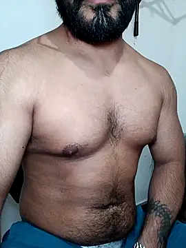 Snapshot of HombreS3n chatting on October 18, 2025, 1:30 am HombreS3n online show from October 18, 2025, 1:30 am