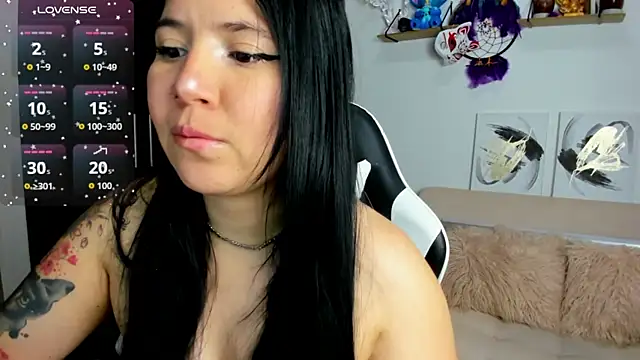 AilynRed online show from January 9, 2026, 12:24 am