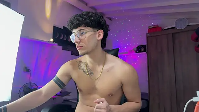 Kisan Smith online show from March 9, 2026, 2:15 am