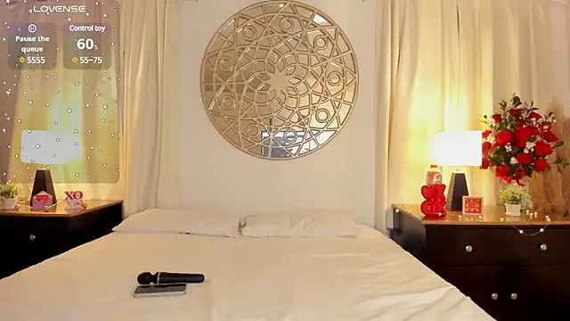 Antonellaparis  online show from February 18, 2025, 2:05 am