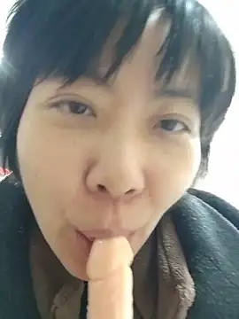 muuna9999 online show from February 5, 2026, 11:37 am