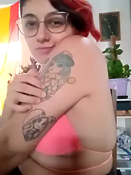 ConeNella online show from December 31, 2024, 9:28 pm