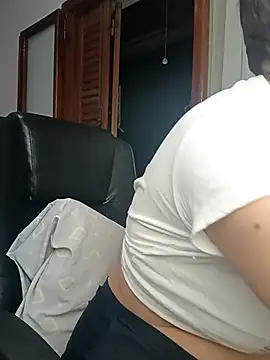 ConeNella online show from March 22, 2025, 1:11 am