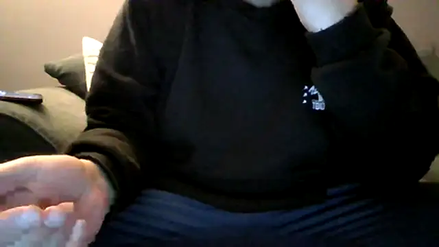 naughtynottz5050 online show from June 12, 2026, 10:41 pm