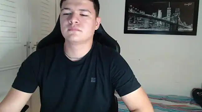 Plug Control online show from December 11, 2024, 4:18 am