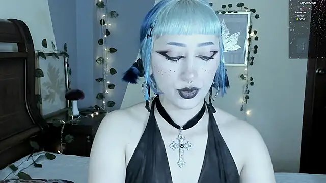 Snapshot of BlueBerry____ chatting on September 10, 2025, 10:10 pm BlueBerry     online show from September 10, 2025, 10:10 pm