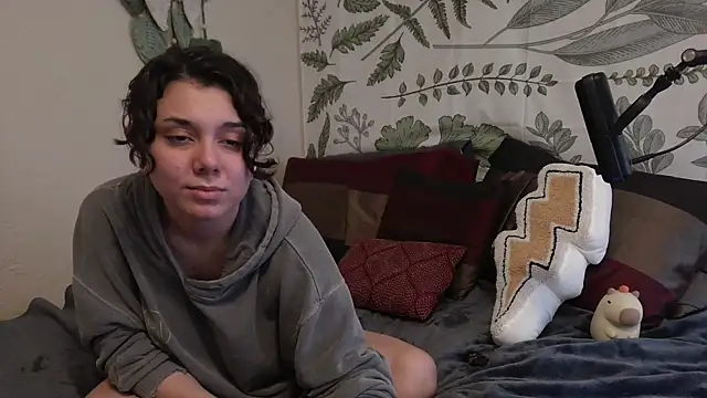 Snapshot of punkpuppy_ chatting on January 6, 2025, 7:13 pm punkpuppy online show from January 6, 2025, 7:13 pm