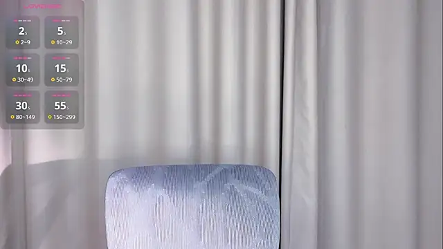 --xixi-- online show from October 11, 2025, 11:47 pm