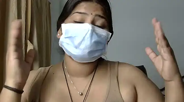 cutelady65 online show from February 7, 2025, 2:15 pm