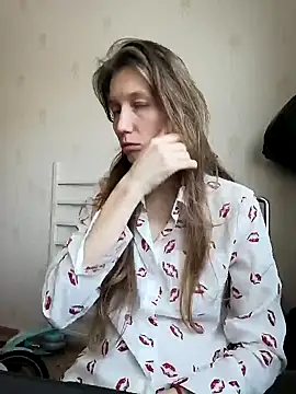 CatFerae online show from January 18, 2025, 9:24 am