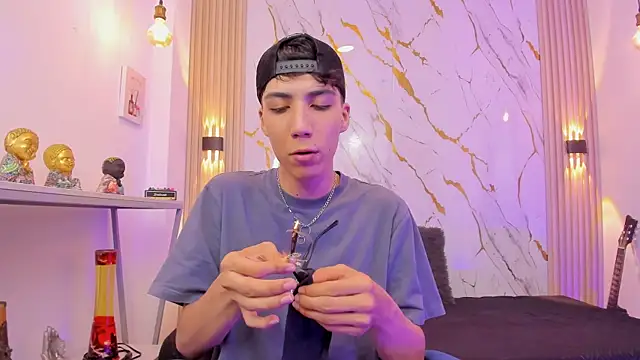 Nikolay Gregori online show from March 27, 2026, 4:18 am