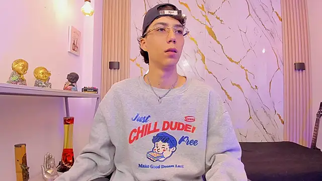 Nikolay Gregori online show from March 31, 2026, 4:46 am