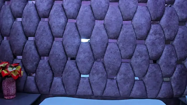 AlaSmith online show from November 19, 2025, 2:22 am