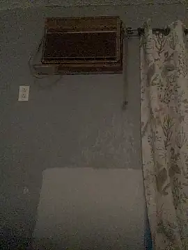 Miguel16i online show from February 20, 2025, 6:17 am