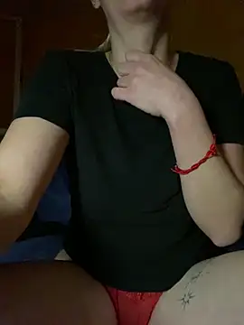 Snapshot of ToAnWTW chatting on October 24, 2025, 7:10 pm ToAnWTW online show from October 24, 2025, 7:10 pm