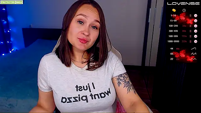 Snapshot of Cutie-Melanie chatting on September 14, 2025, 4:06 pm Cutie-Melanie online show from September 14, 2025, 4:06 pm