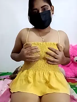 SLZAARA online show from November 28, 2025, 8:11 pm