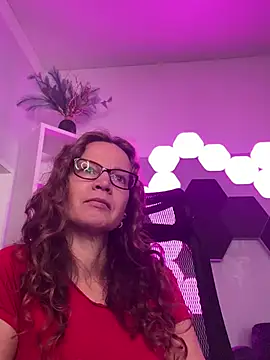Snapshot of AnnikaRose chatting on April 23, 2026, 9:52 am AnnikaRose online show from April 23, 2026, 9:52 am