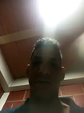 Snapshot of Elvergon3456 chatting on September 29, 2025, 5:34 am Elvergon3456 online show from September 29, 2025, 5:34 am