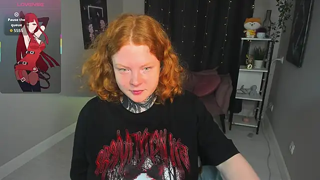 Snapshot of Cassie_xKiss chatting on September 17, 2025, 8:32 pm Cassie xKiss online show from September 17, 2025, 8:32 pm