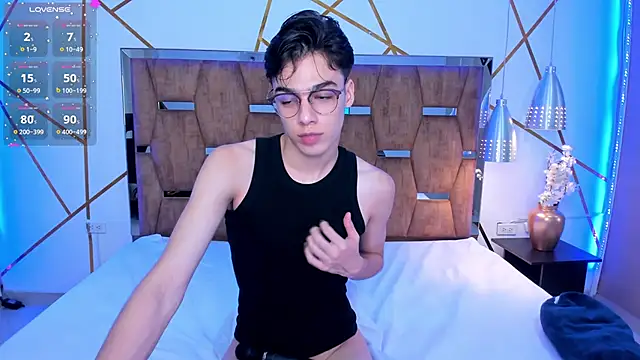 Gerony  online show from February 10, 2025, 5:03 am