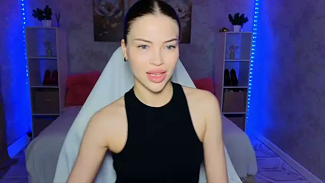 EmmyMills online show from May 23, 2026, 6:23 pm