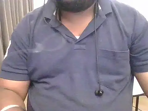 Snapshot of Hunk-Hand6 chatting on September 28, 2025, 9:47 am Hunk-Hand6 online show from September 28, 2025, 9:47 am