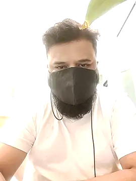 Hunk-Hand6 online show from February 15, 2026, 7:54 pm