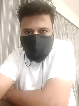 Hunk-Hand6 online show from April 27, 2026, 4:27 pm