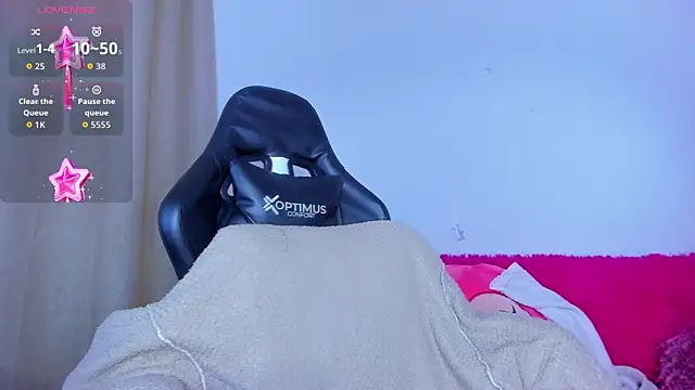 Miaa love6969 online show from September 23, 2025, 11:41 pm