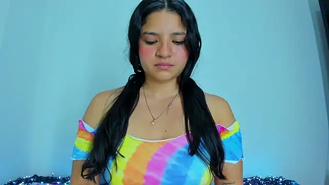 ayheleensexygirl1 online show from February 20, 2025, 11:10 pm