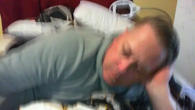 Mic Oxinner online show from October 11, 2025, 10:14 am