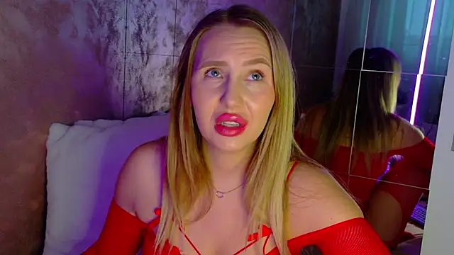 lexy a online show from November 24, 2025, 6:02 am