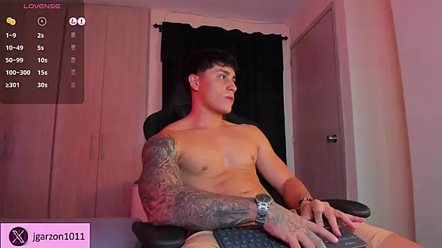  joansoto online show from March 6, 2025, 7:54 pm