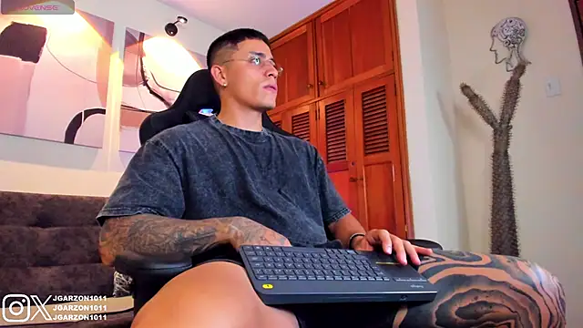  joansoto online show from February 19, 2026, 12:56 pm