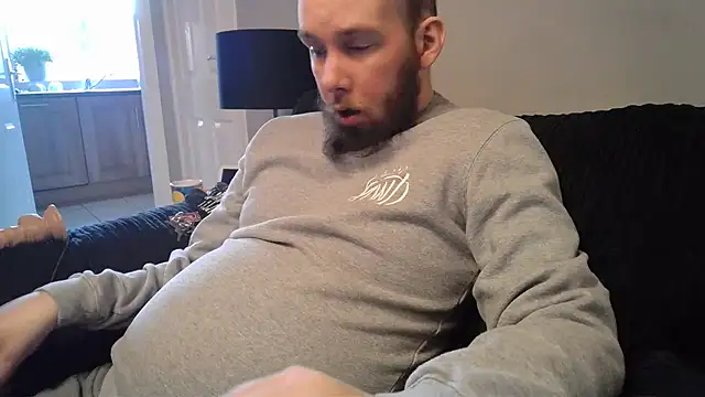 Chubbydan online show from December 4, 2024, 9:18 am