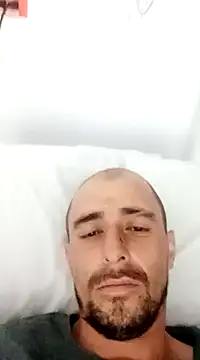 Snapshot of fire_menxxx001 chatting on December 4, 2024, 2:31 am fire menxxx001 online show from December 4, 2024, 2:31 am