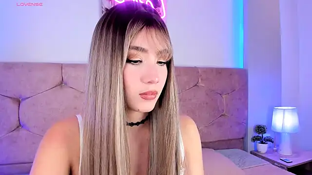 lunar leen online show from February 2, 2025, 12:24 pm