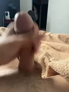 Snapshot of TheDonk17 chatting on December 2, 2025, 7:53 pm TheDonk17 online show from December 2, 2025, 7:53 pm