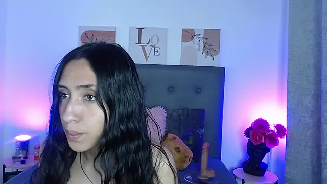 madisex s online show from February 26, 2026, 2:54 am