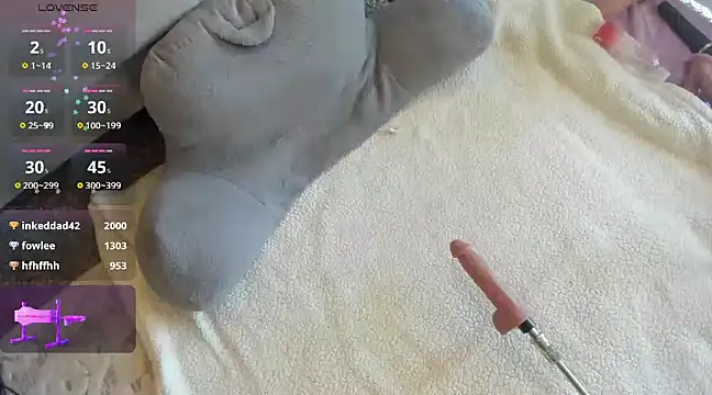 peachymexo online show from February 24, 2025, 5:42 pm