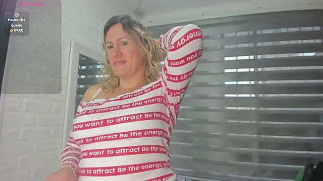 charlotte  G online show from February 18, 2025, 12:17 pm