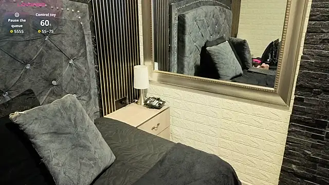 charlotte  G online show from February 23, 2026, 9:39 am