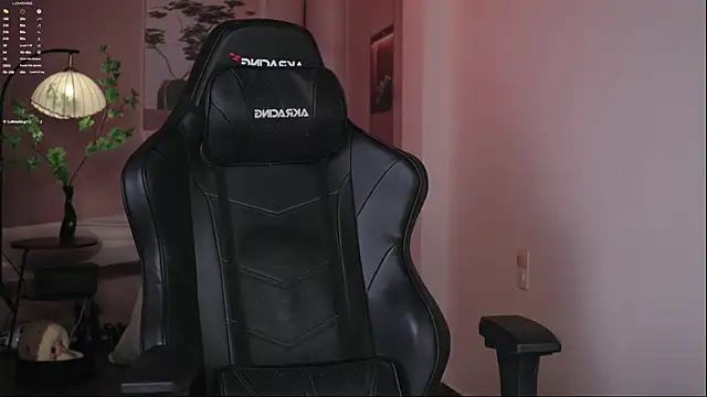 Miuzxc online show from March 6, 2026, 8:33 am