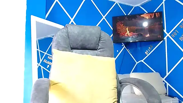 alexander megan online show from November 14, 2025, 7:01 pm