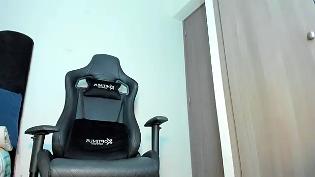obysexy online show from July 7, 2026, 6:47 am