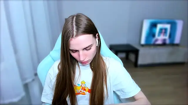 StellaLawless online show from February 3, 2025, 7:10 pm