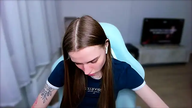 StellaLawless online show from February 10, 2025, 8:31 pm