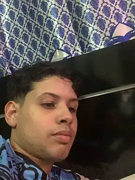 matheuszk 007 online show from July 3, 2026, 5:52 pm