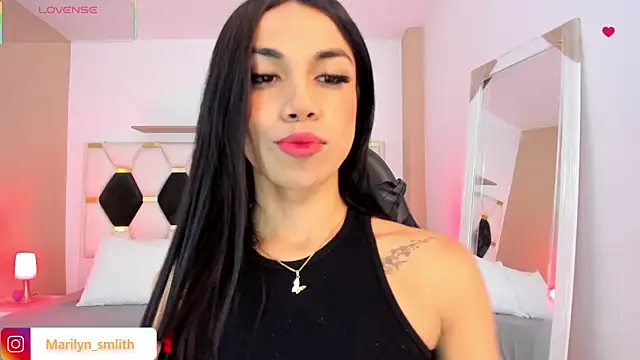 MarilynSmIith online show from March 31, 2026, 11:43 am